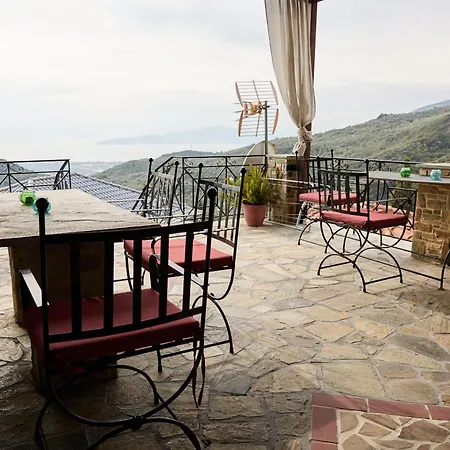 Ξενοδοχείο Terpou Stonehouse And 