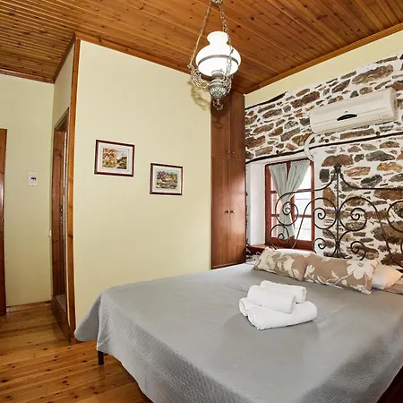 Ξενοδοχείο Terpou Stonehouse And 