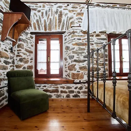 Ξενοδοχείο Terpou Stonehouse And 